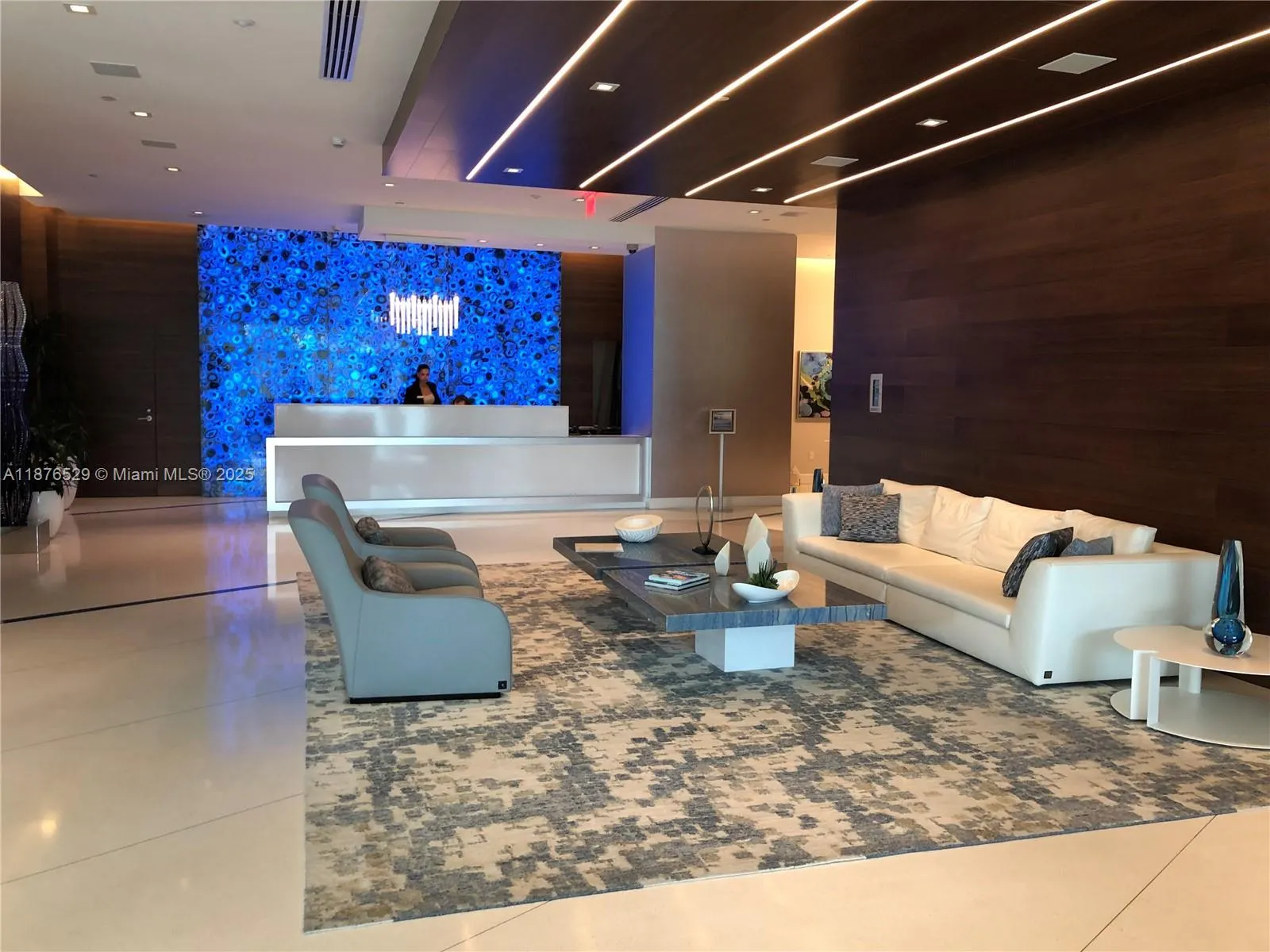 300 Sunny Isles Blvd, #1906