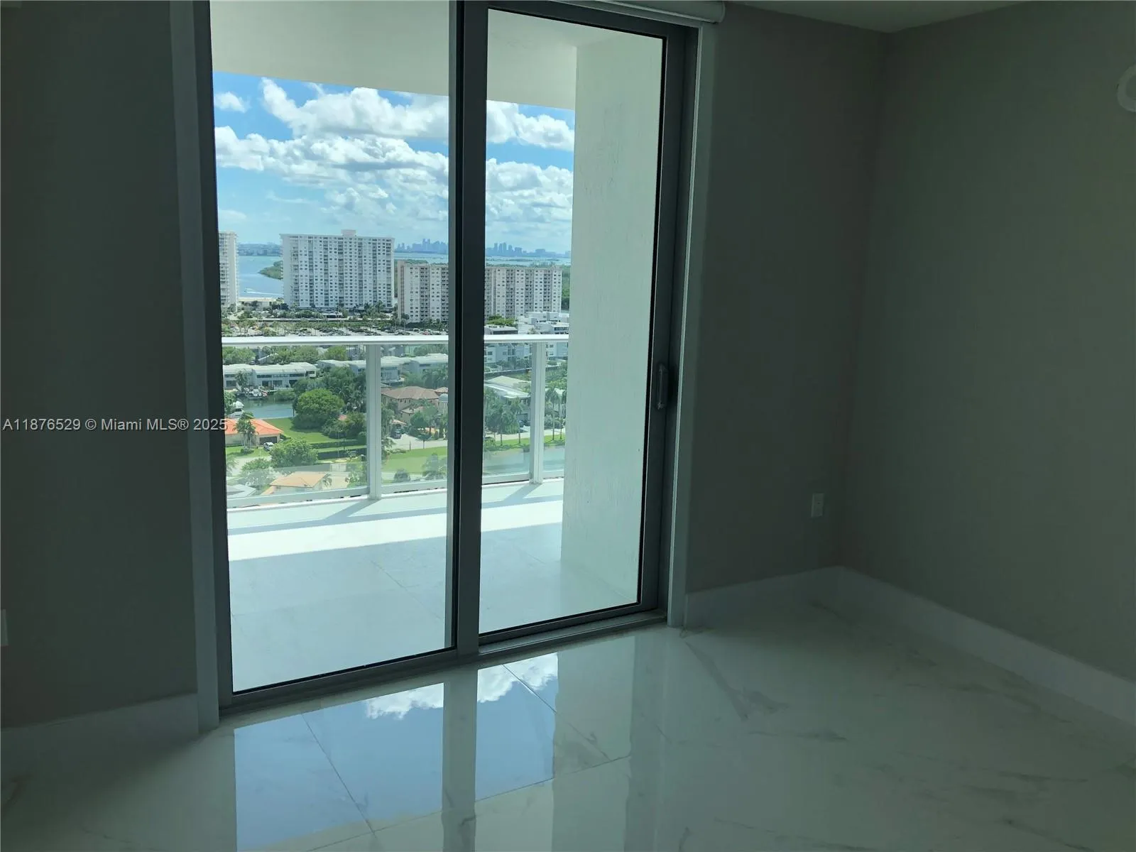 300 Sunny Isles Blvd, #1906