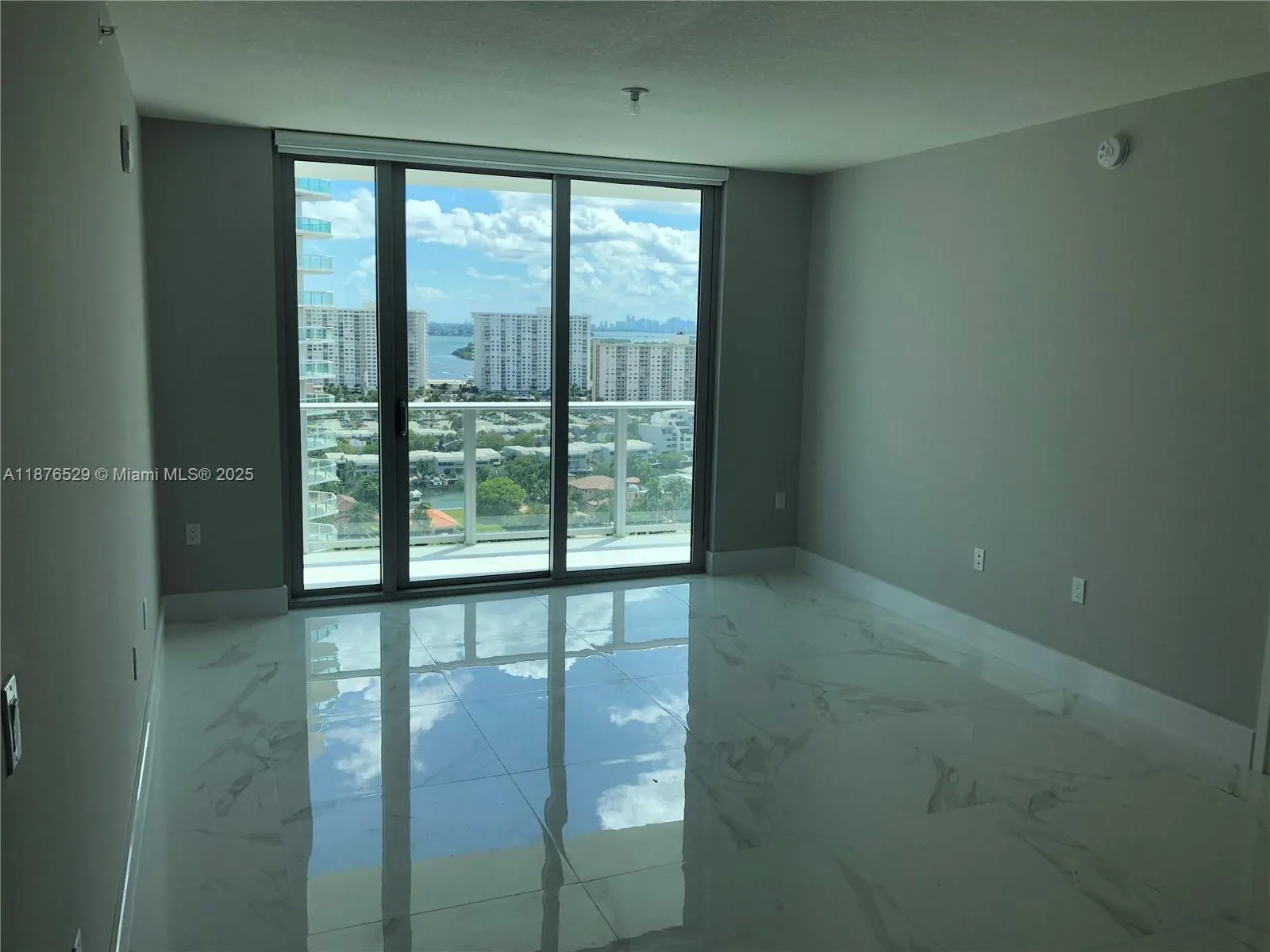 300 Sunny Isles Blvd, #1906