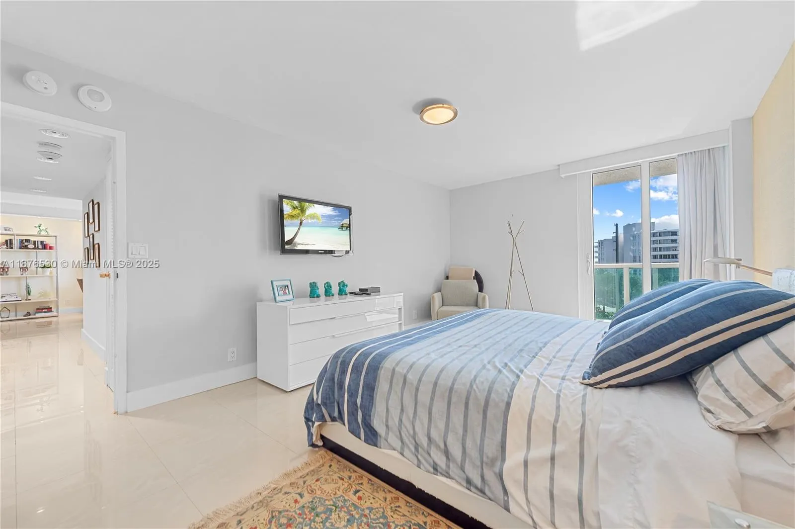 100 Bayview Dr, #507