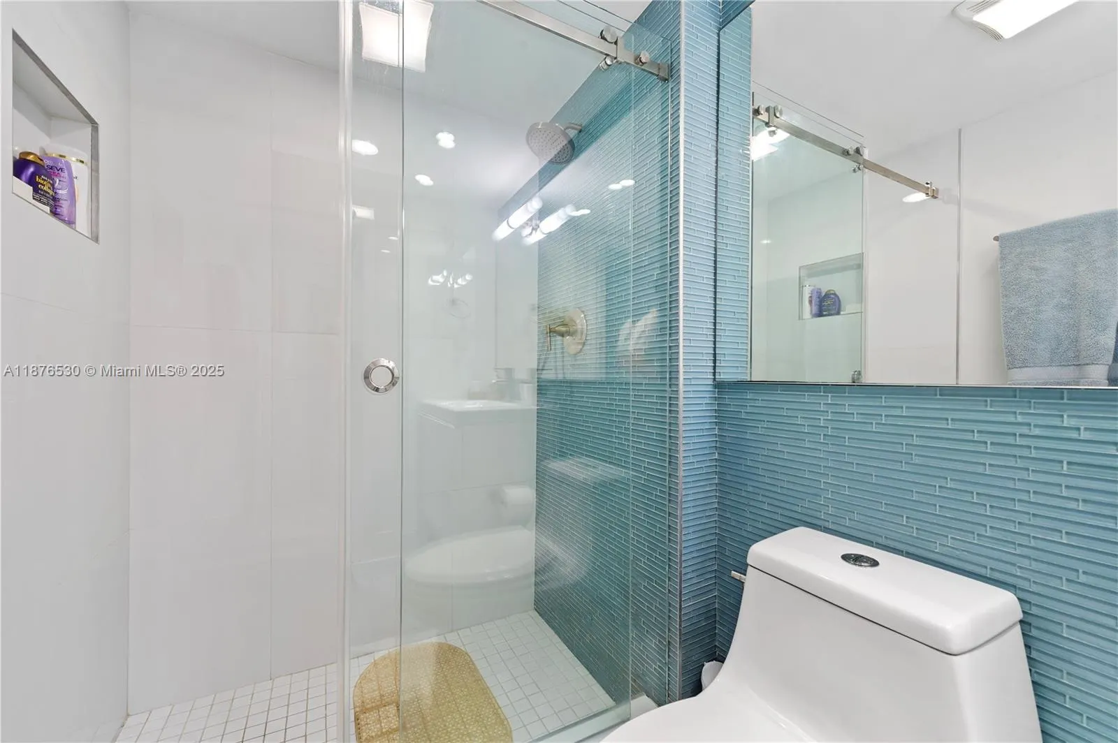 100 Bayview Dr, #507