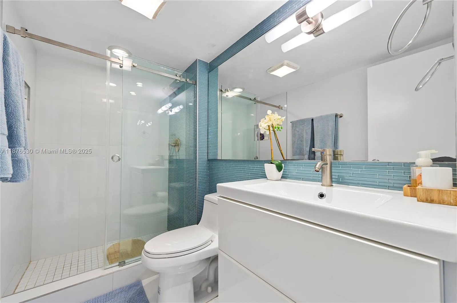 100 Bayview Dr, #507