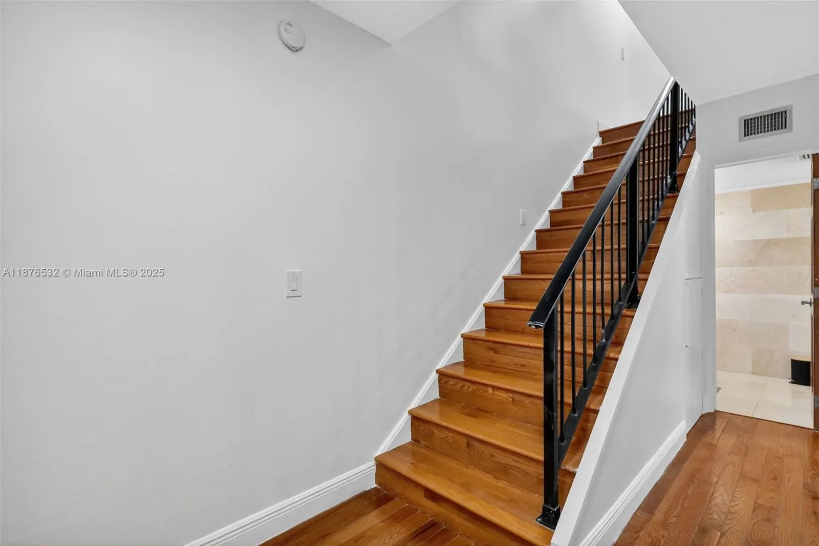 3745 NE 171st St, #57