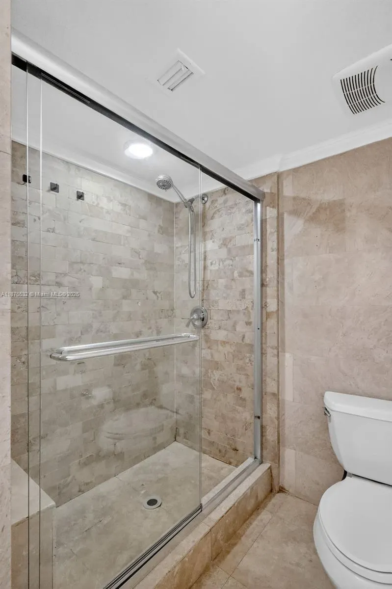 3745 NE 171st St, #57