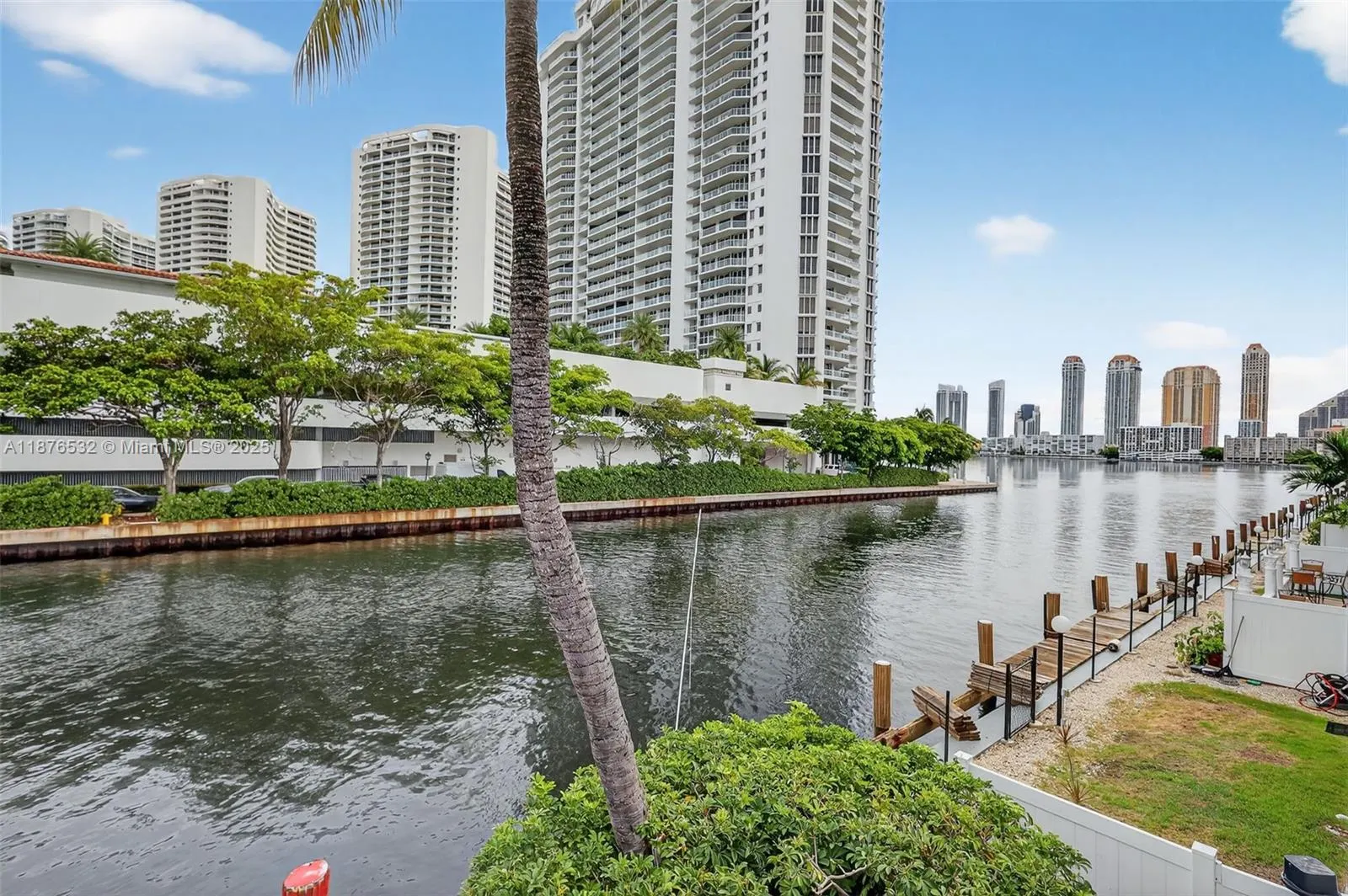 3745 NE 171st St, #57