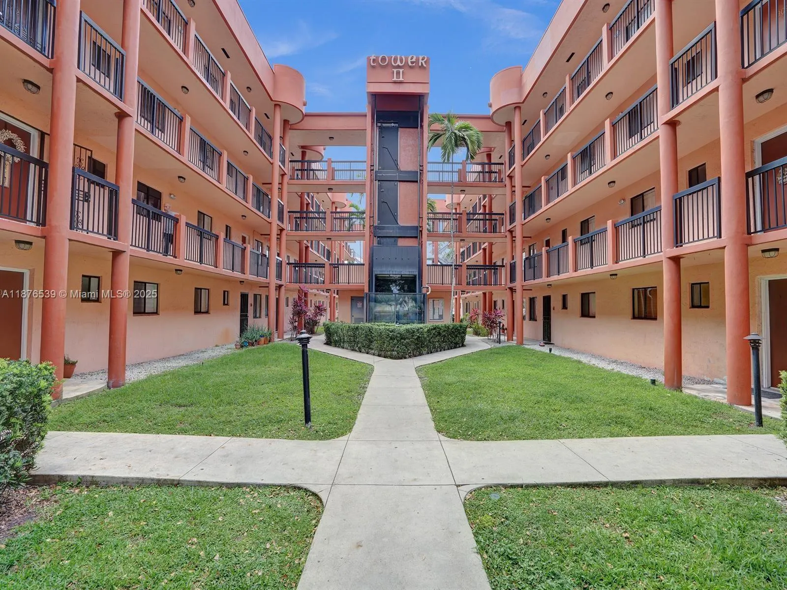 5350 W 21st Ct, #407