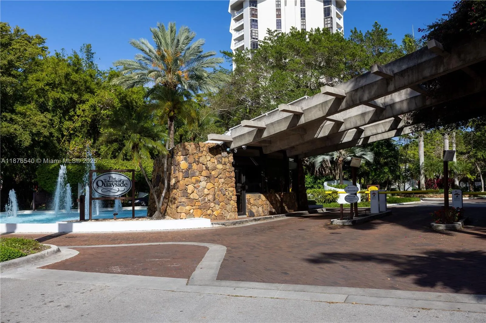 4000 Towerside Ter, #804