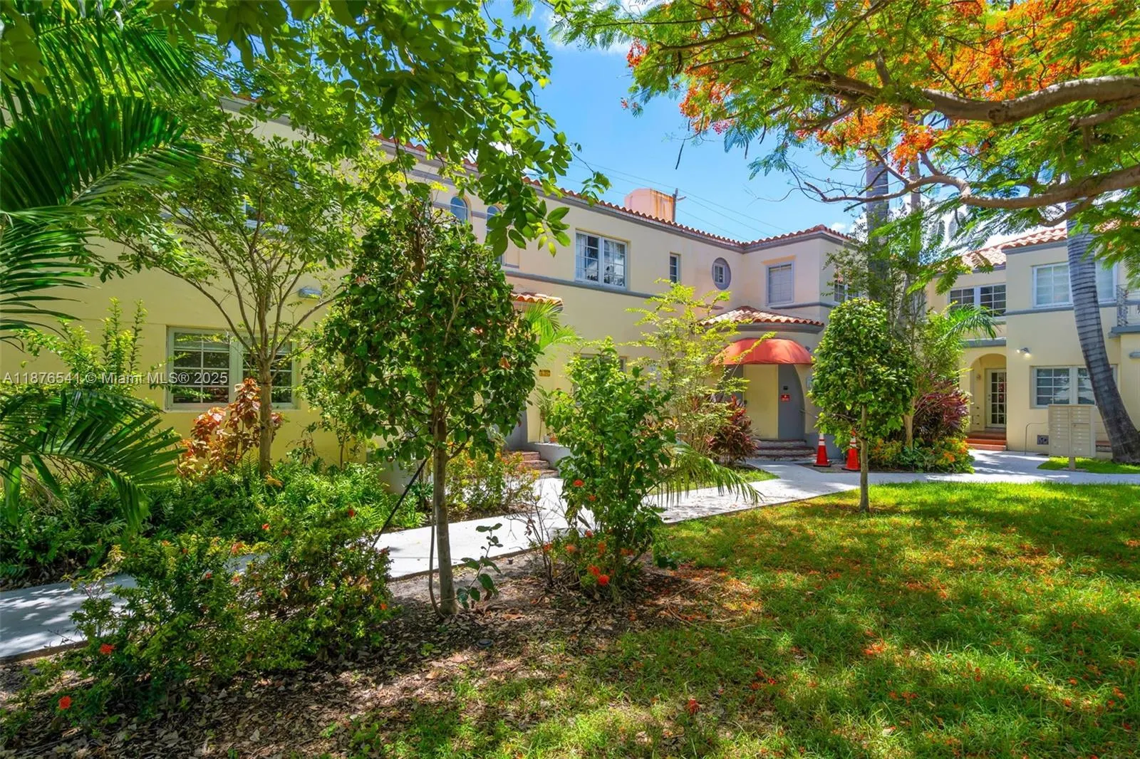1450 Meridian Ave, #202