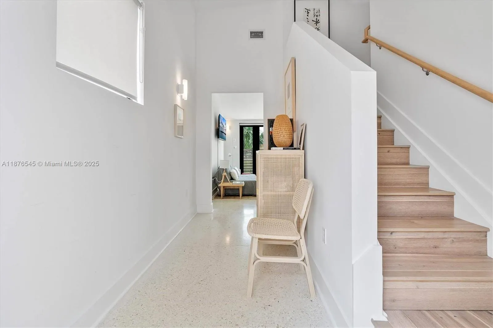 1076 NW 55th St