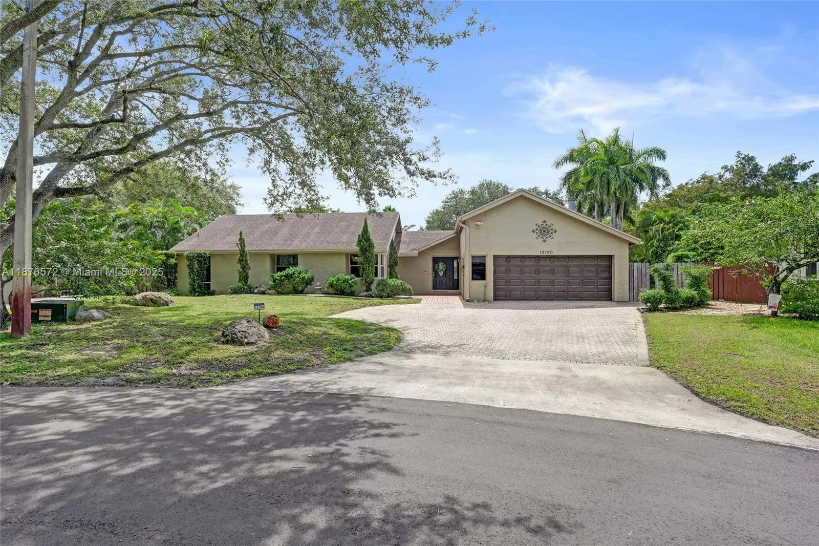 12100 Park Dr