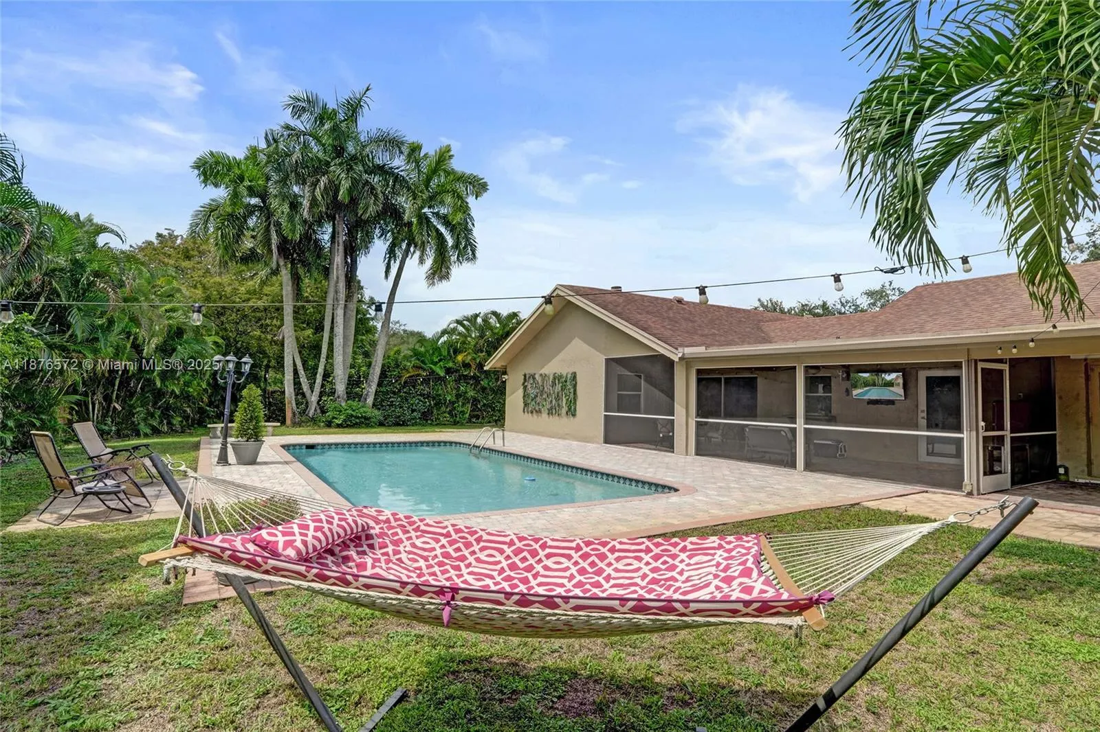 12100 Park Dr