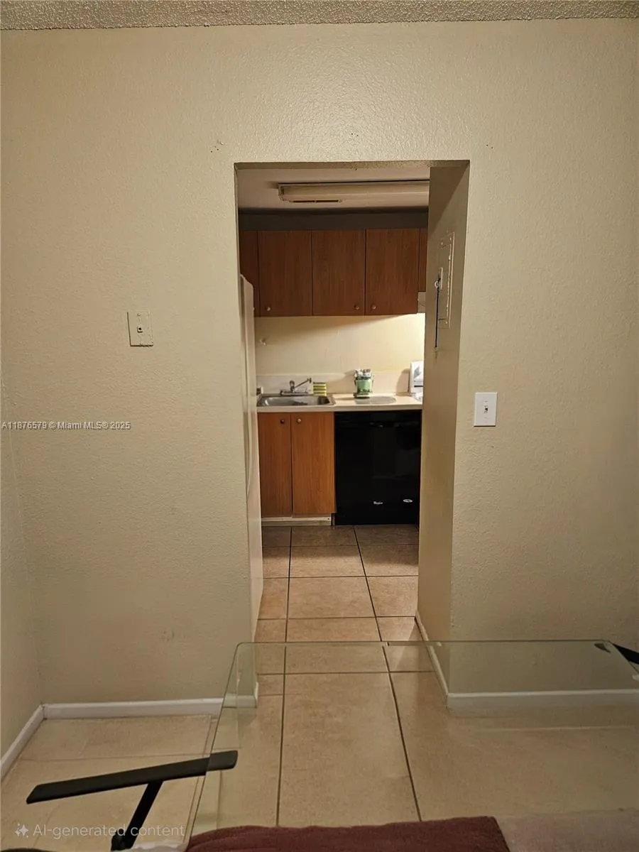 411 Executive Center Dr, #209