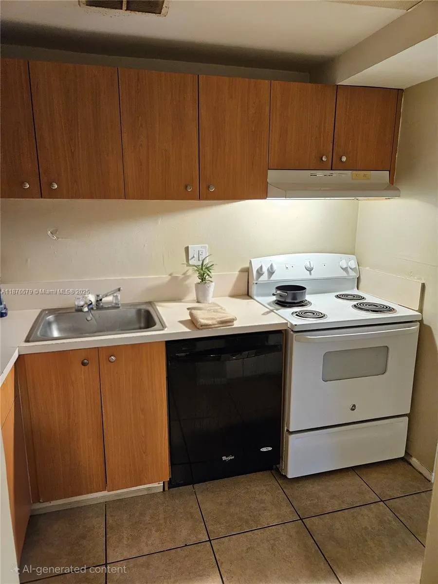411 Executive Center Dr, #209