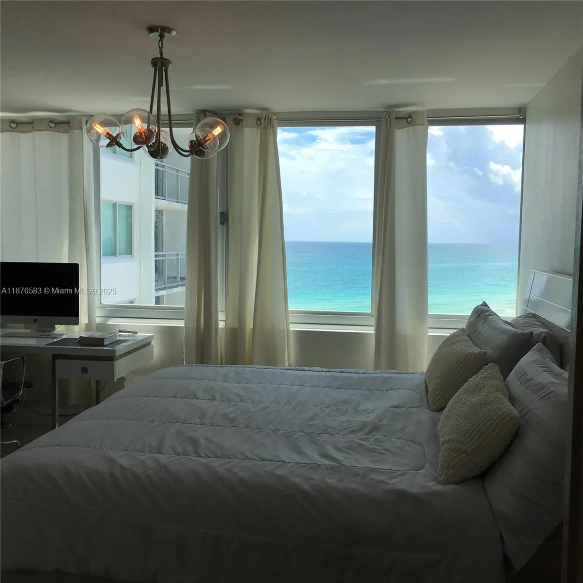 7135 Collins Ave, #1022