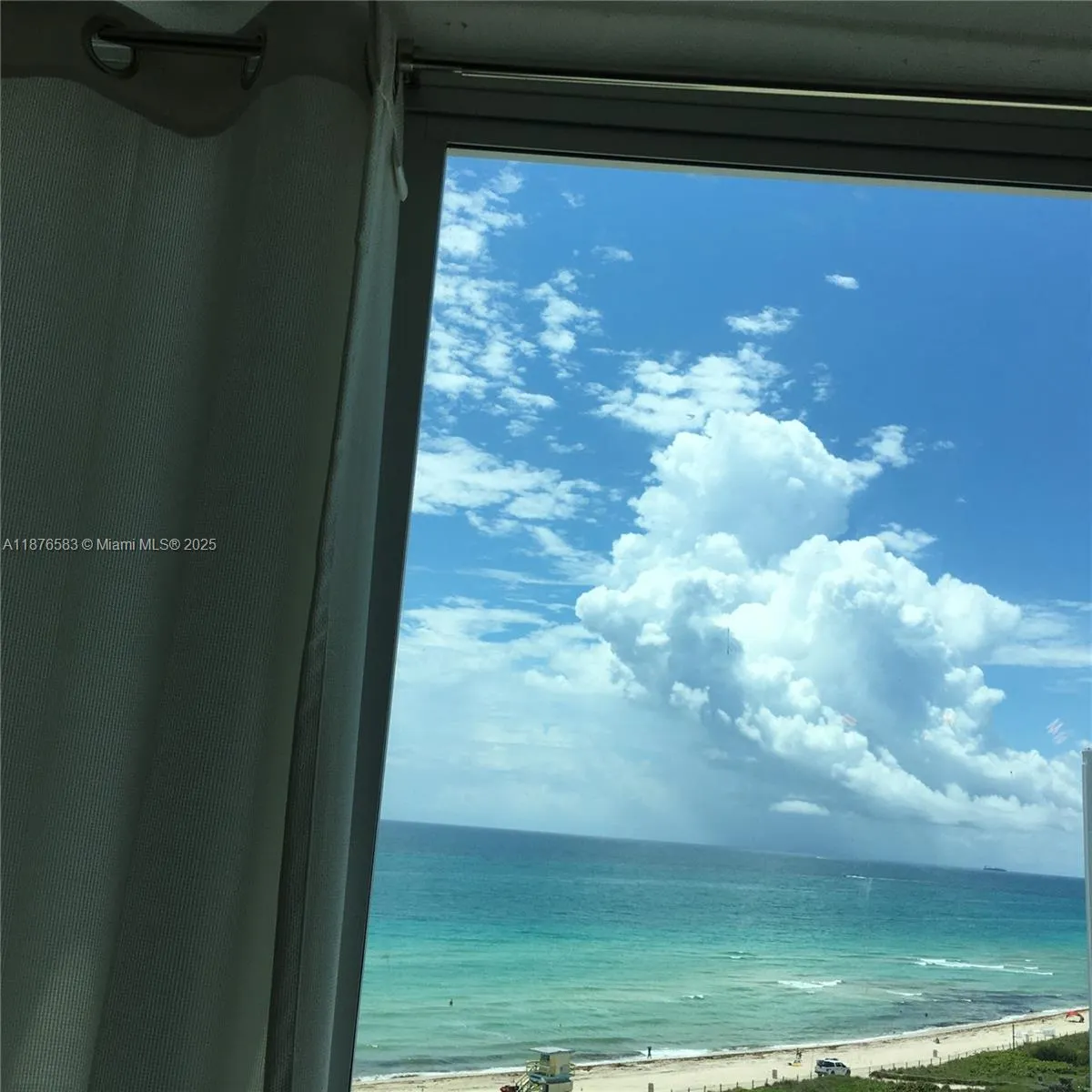 7135 Collins Ave, #1022