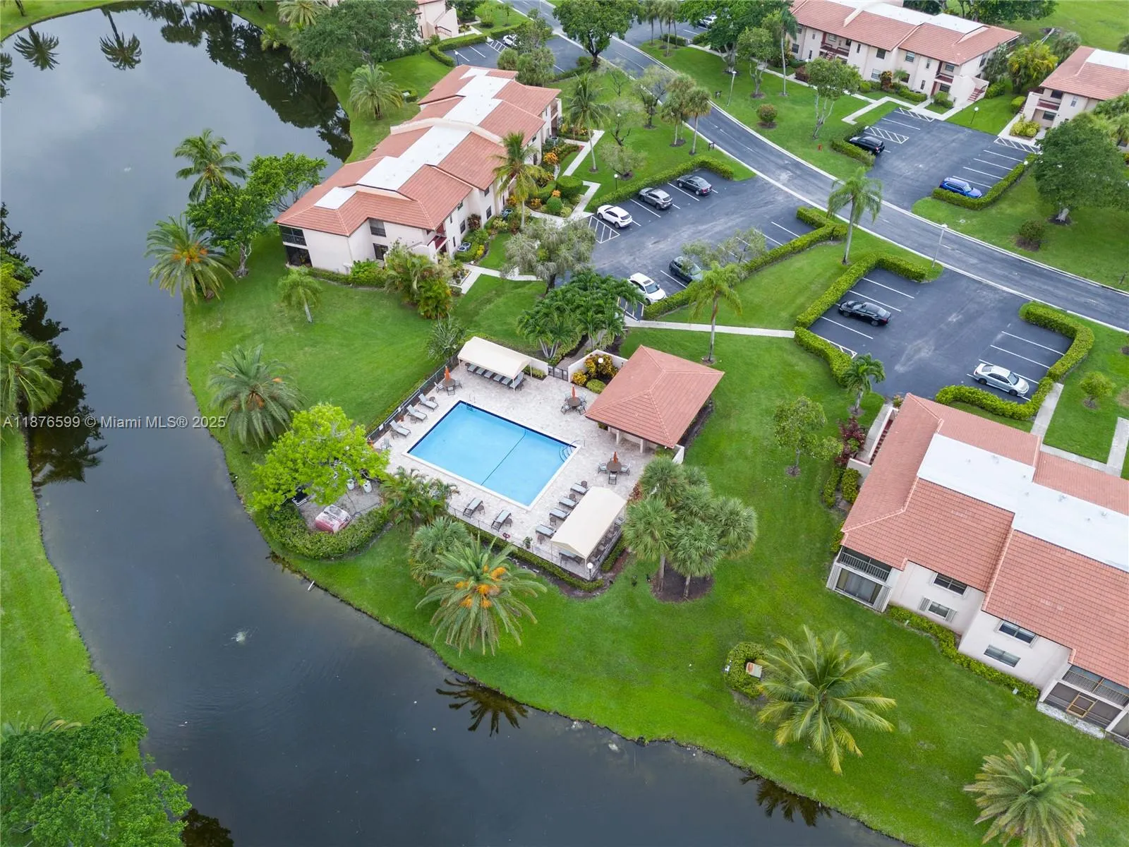 9286 Vista Del Lago, #G