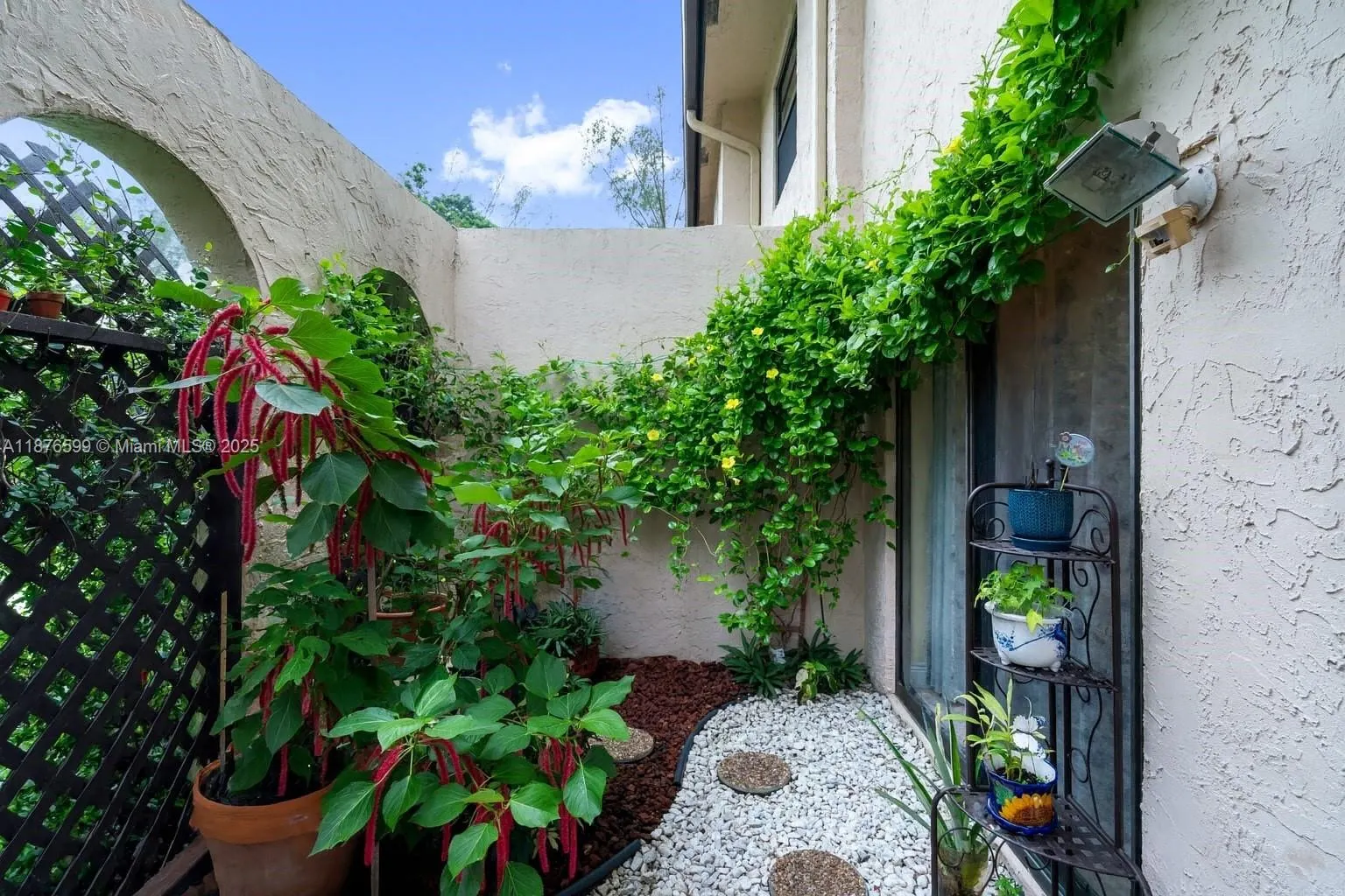 9286 Vista Del Lago, #G