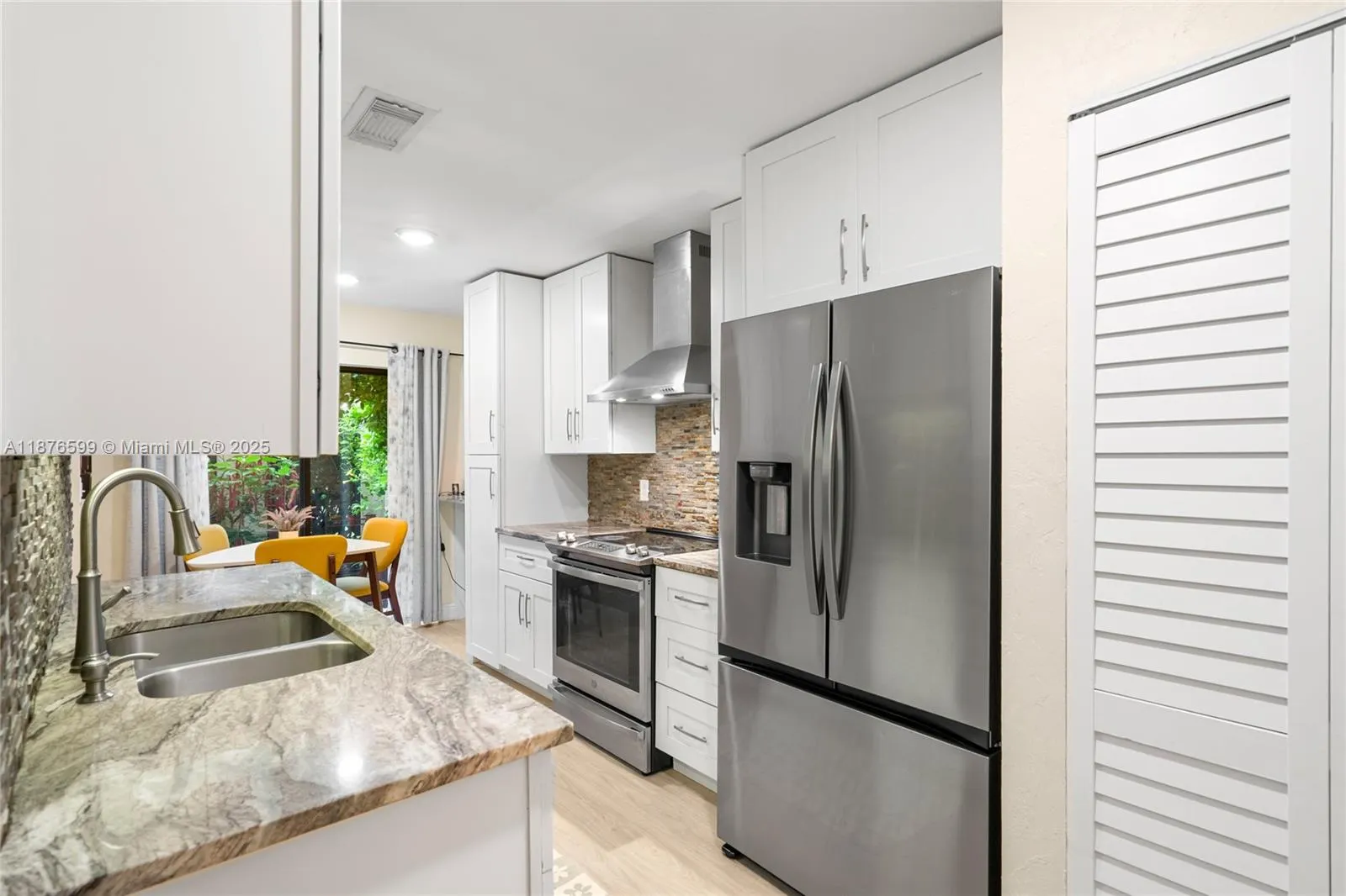 9286 Vista Del Lago, #G