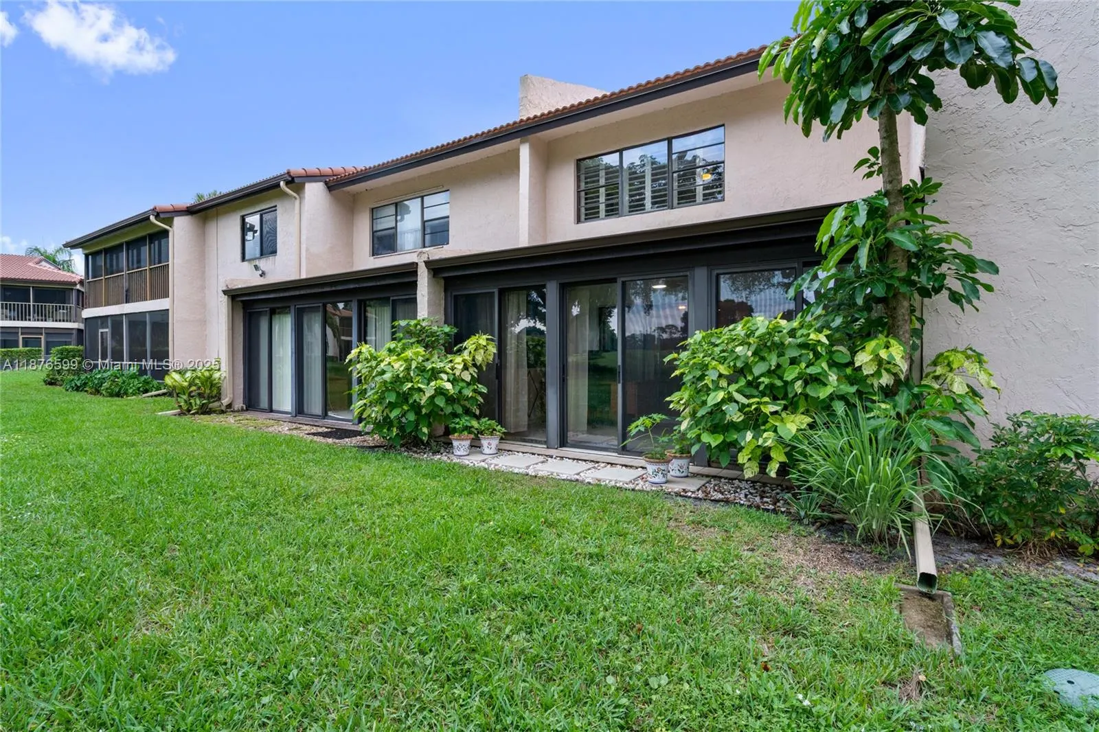 9286 Vista Del Lago, #G