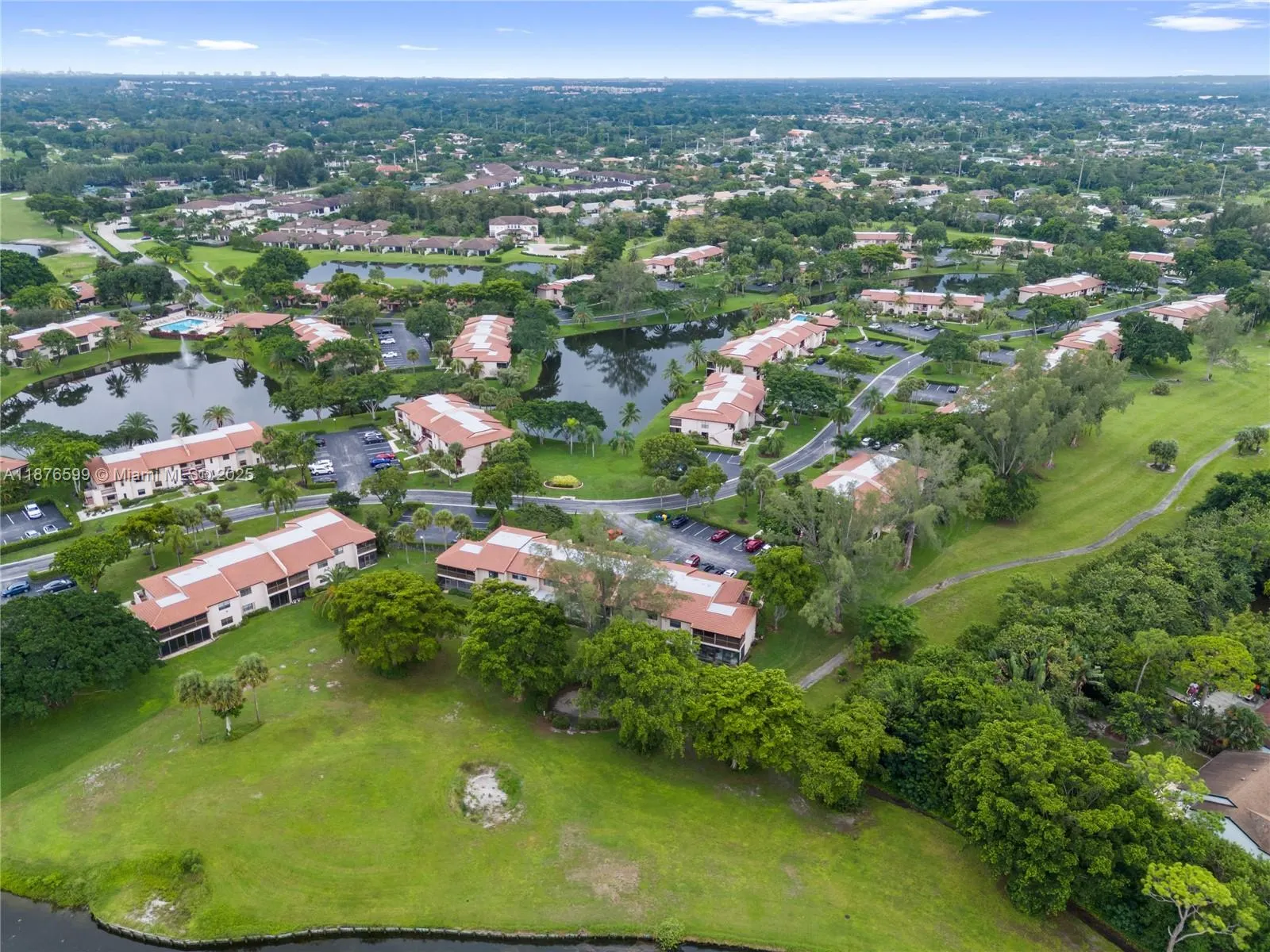 9286 Vista Del Lago, #G