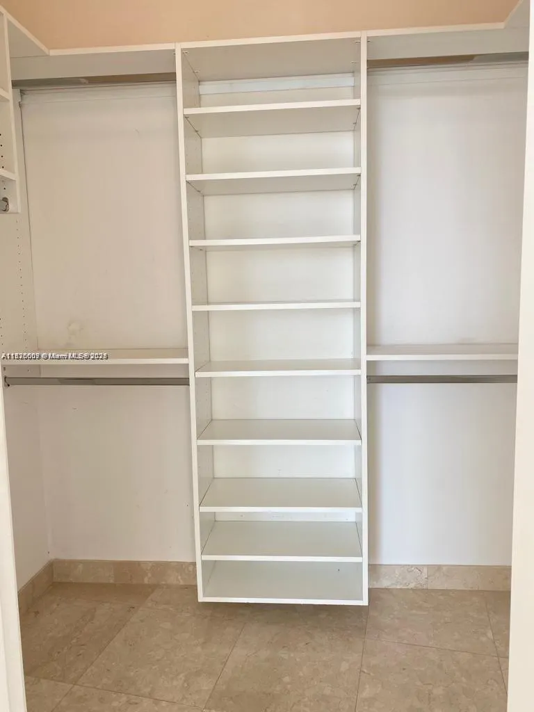 150 Sunny Isles Blvd, #1-1804