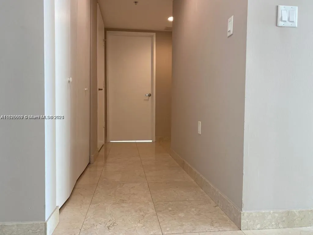 150 Sunny Isles Blvd, #1-1804