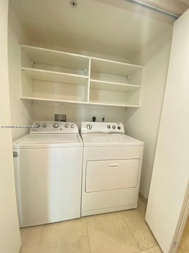 150 Sunny Isles Blvd, #1-1804