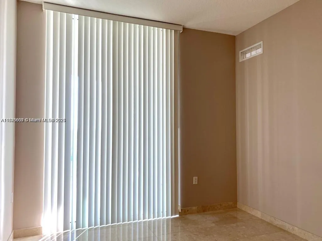 150 Sunny Isles Blvd, #1-1804
