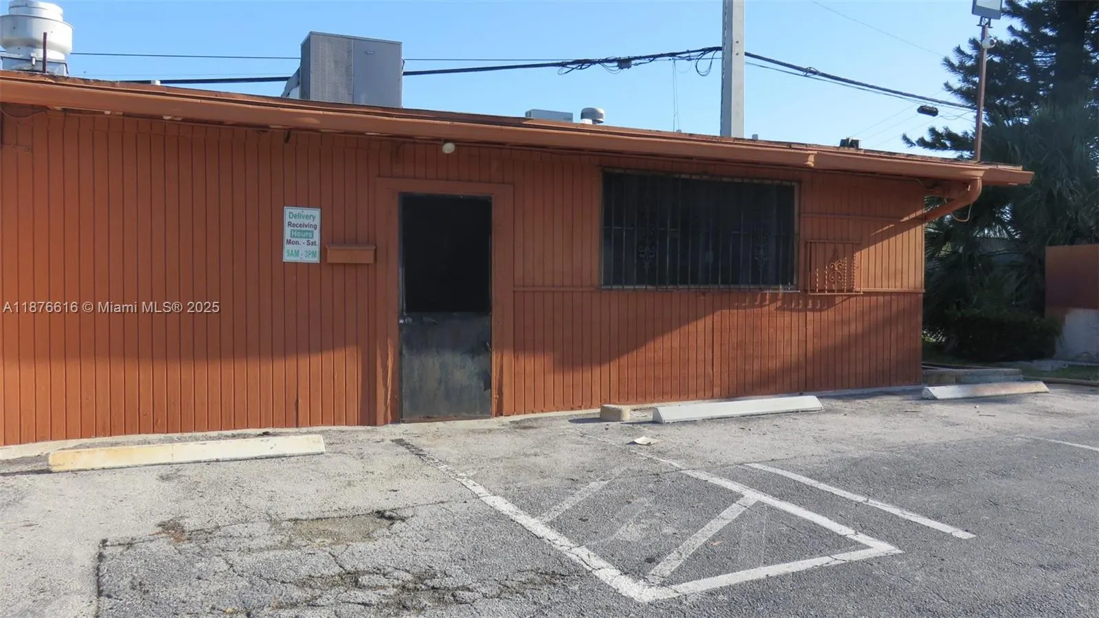 600 S Dixie Hwy W