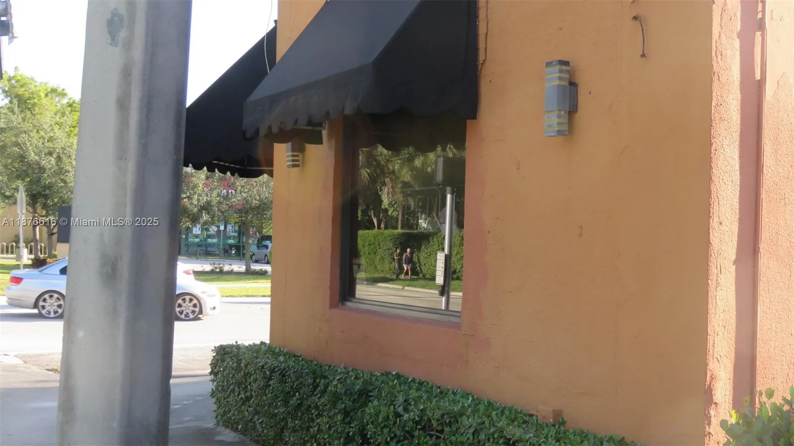 600 S Dixie Hwy W