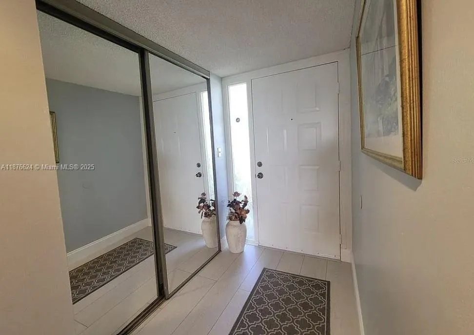 2907 S Carambola Cir S, #206