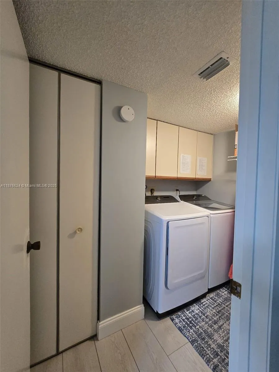 2907 S Carambola Cir S, #206