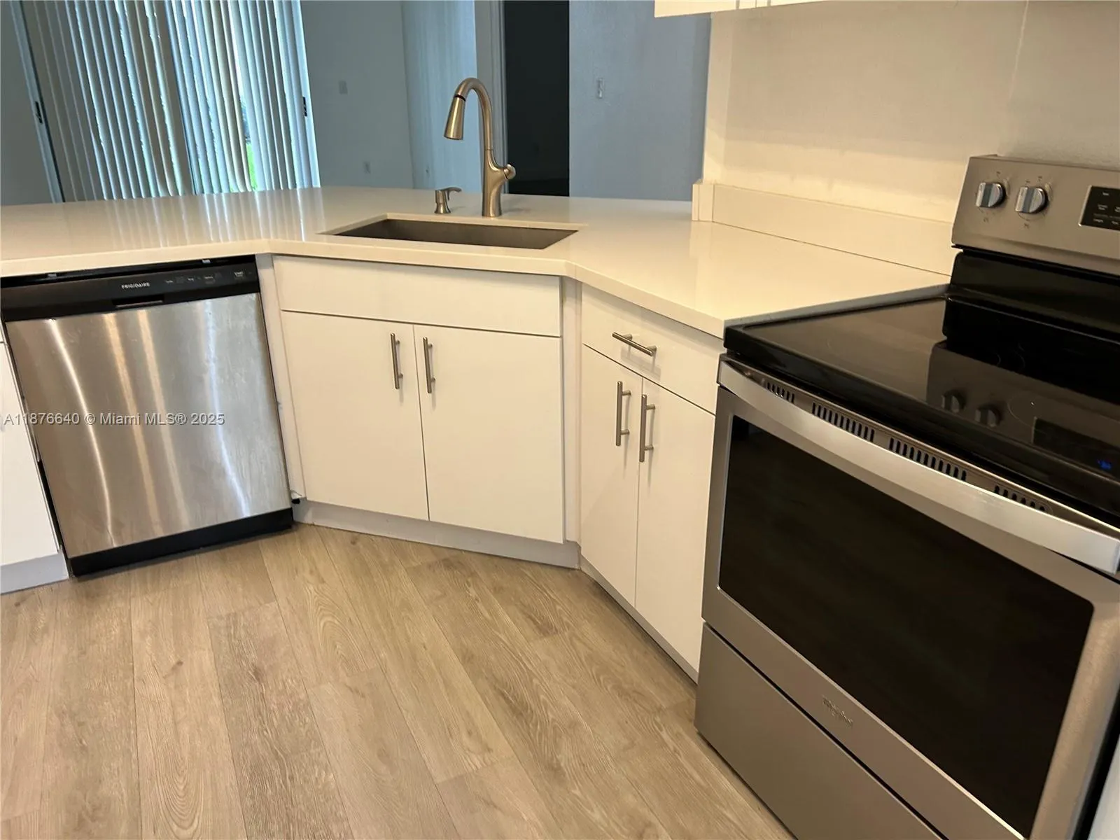 721 SW 148th Ave, #305