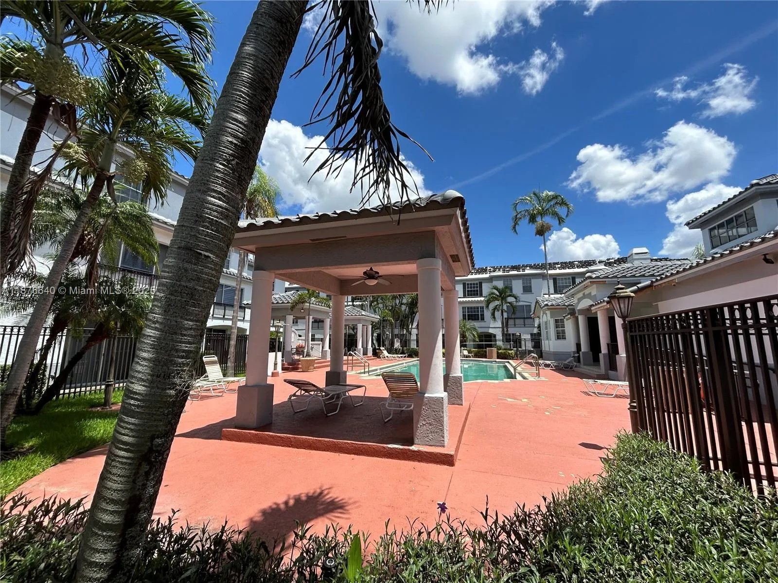 721 SW 148th Ave, #305