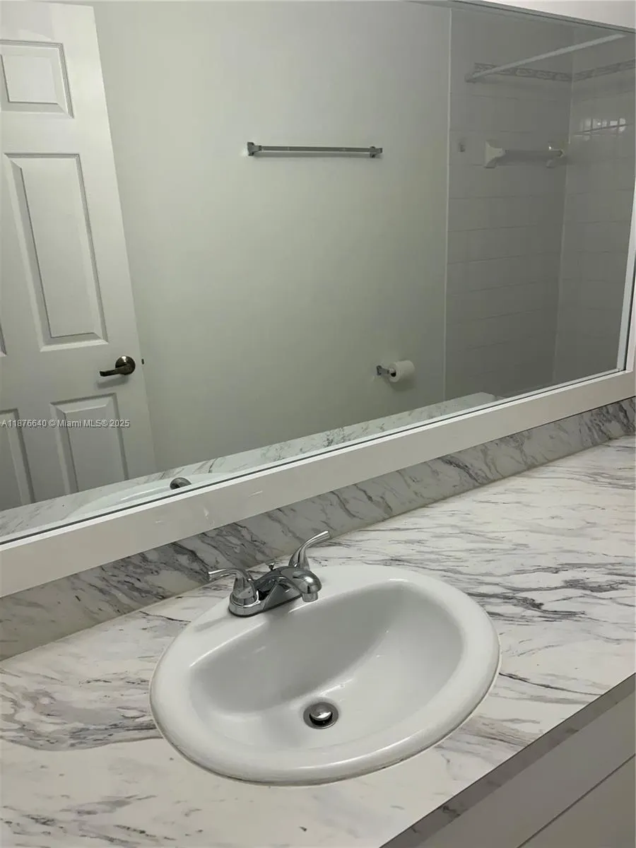721 SW 148th Ave, #305