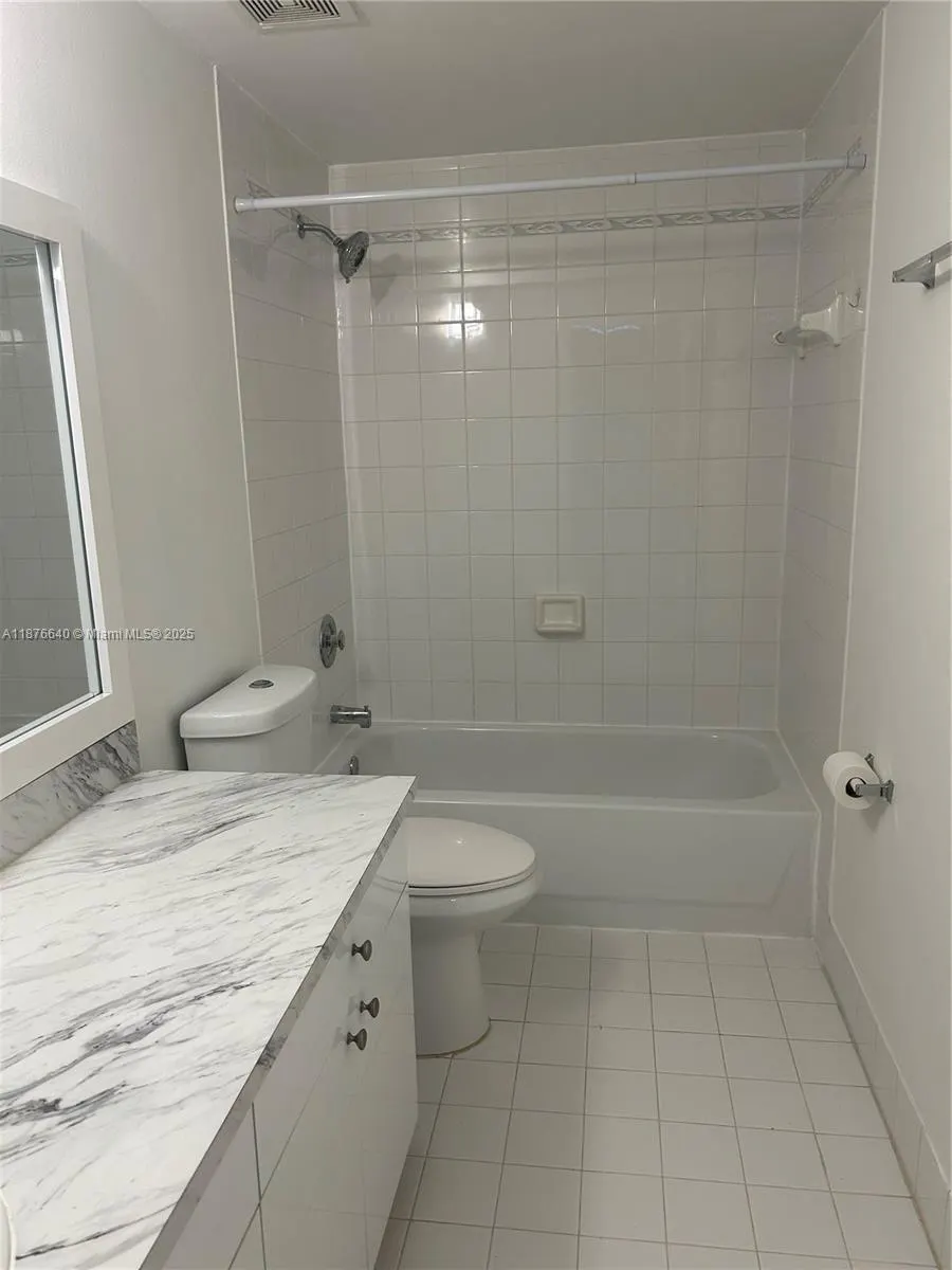 721 SW 148th Ave, #305