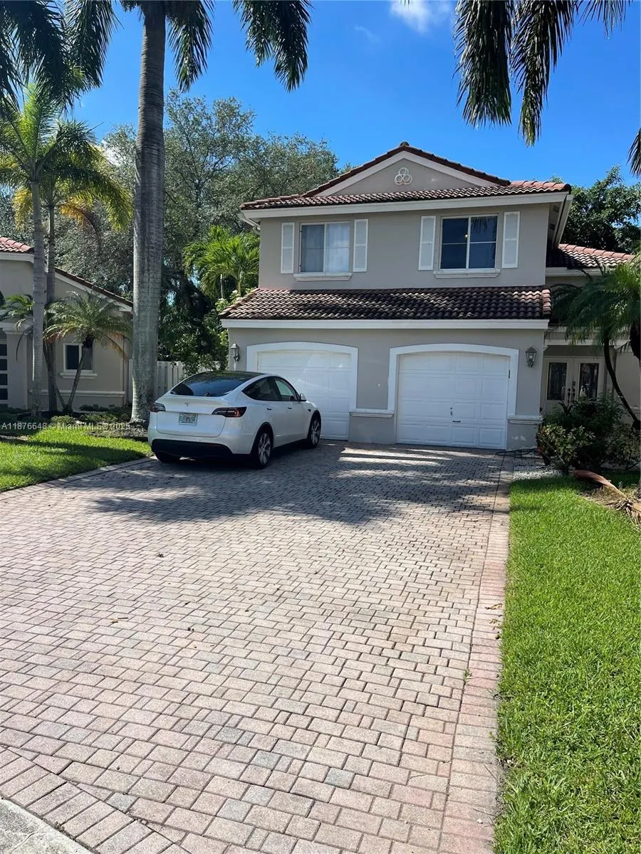 3486 SW 51st St