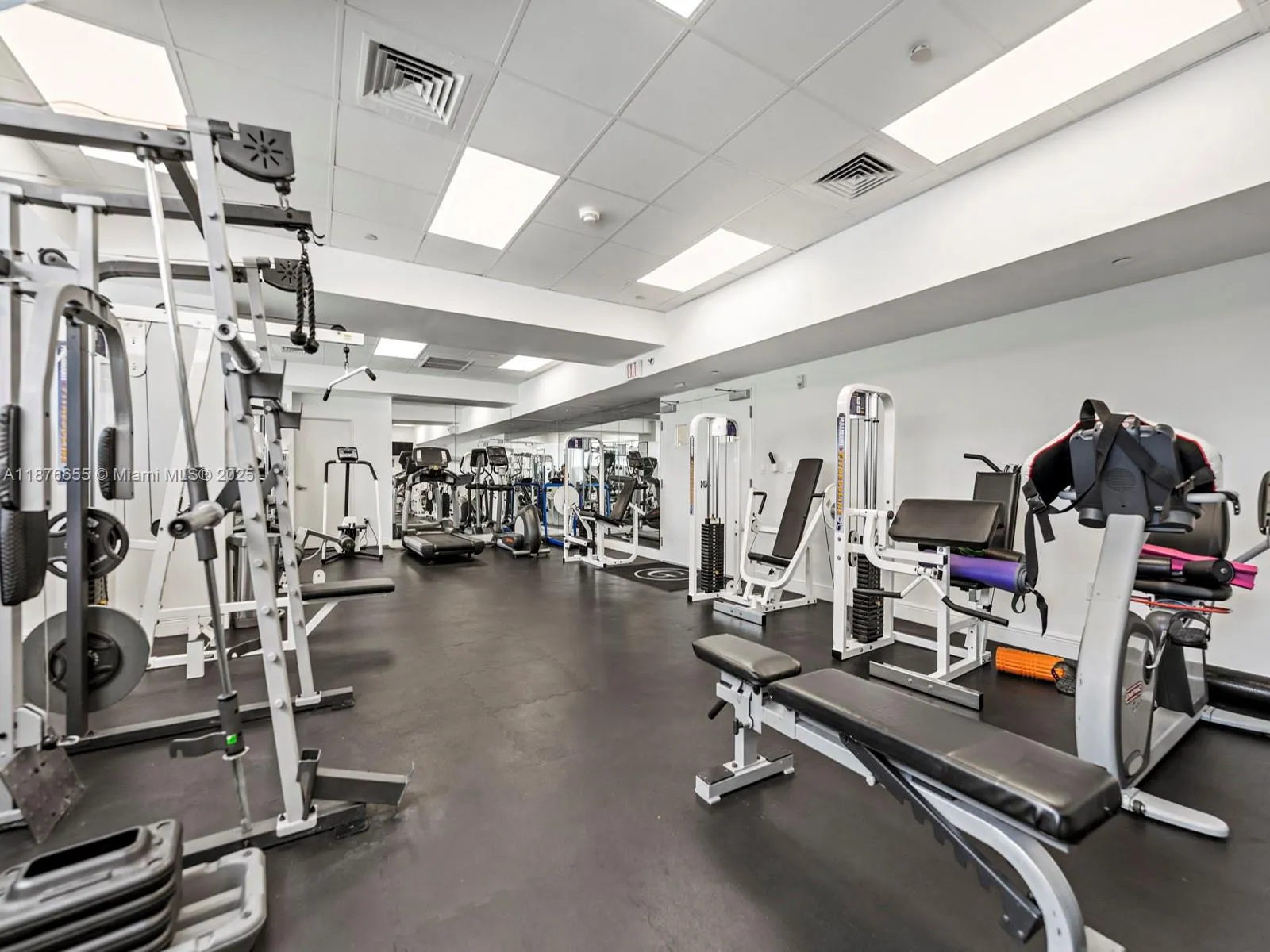 5900 Collins Ave, #1201