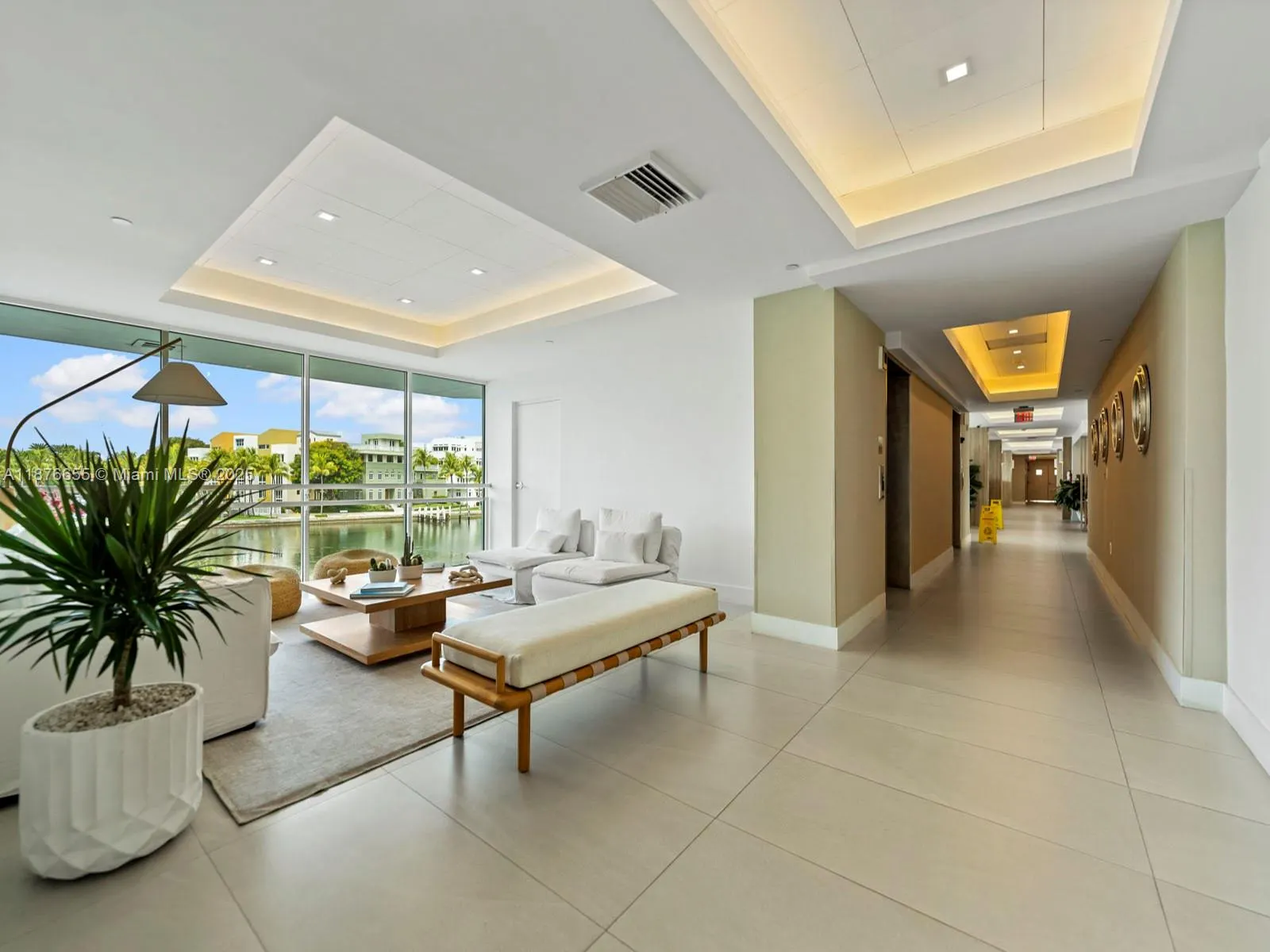 5900 Collins Ave, #1201