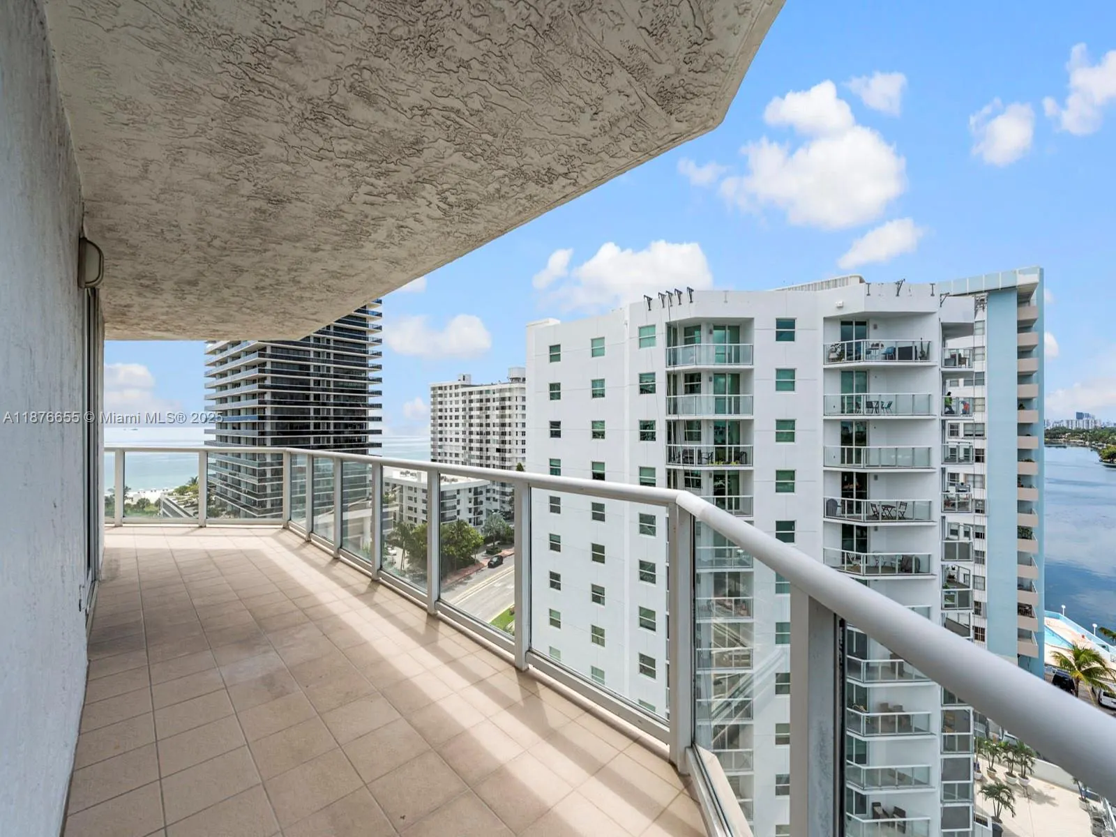 5900 Collins Ave, #1201