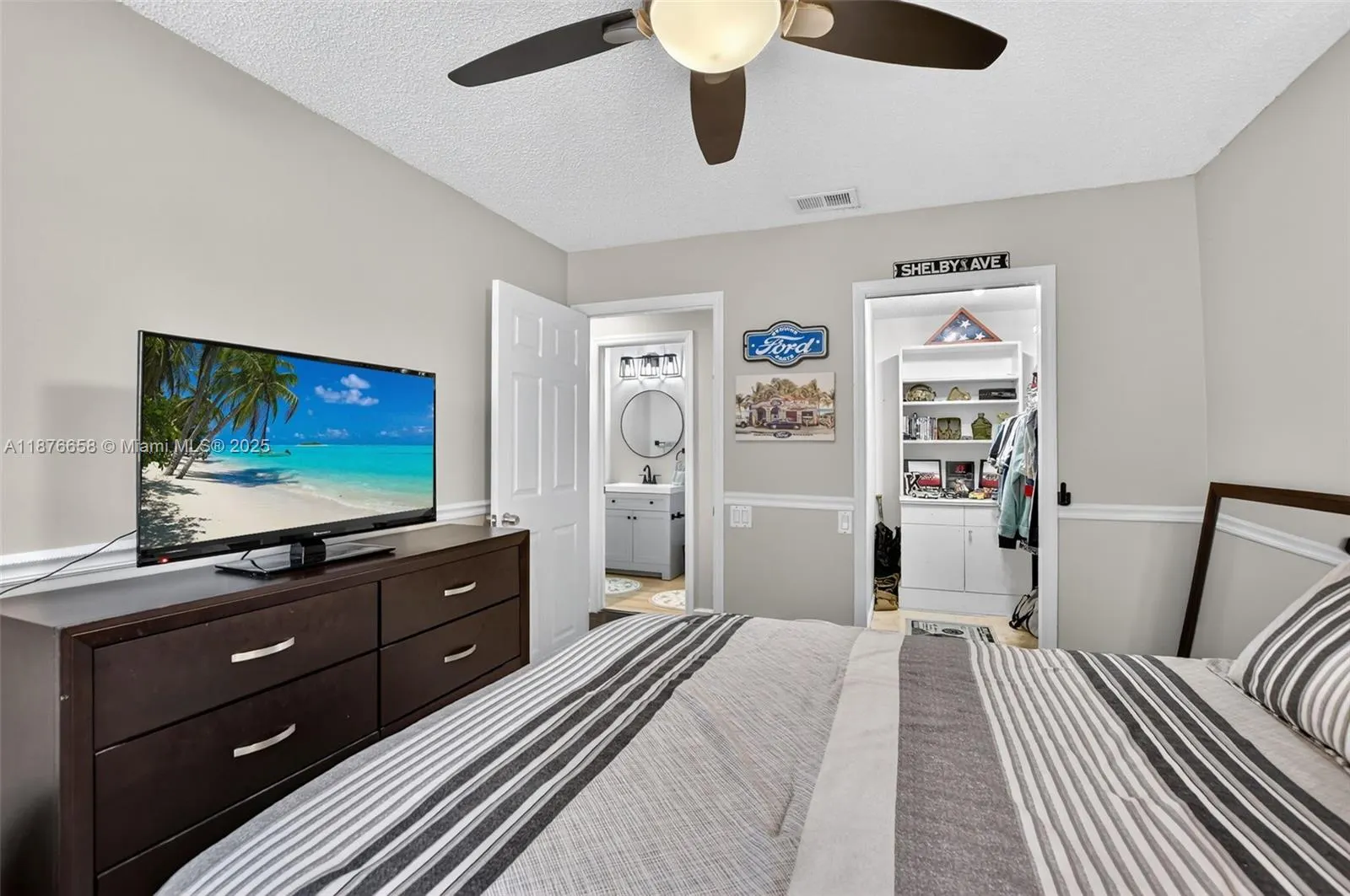 21707 Cromwell Cir