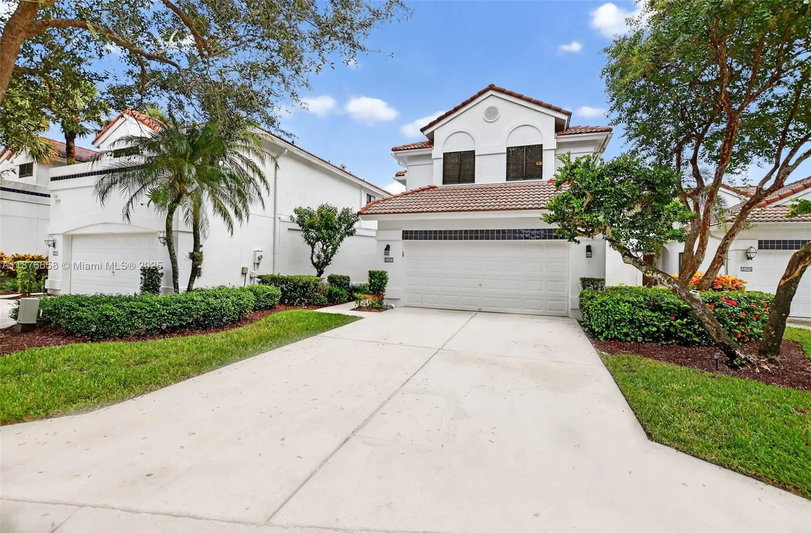 21707 Cromwell Cir