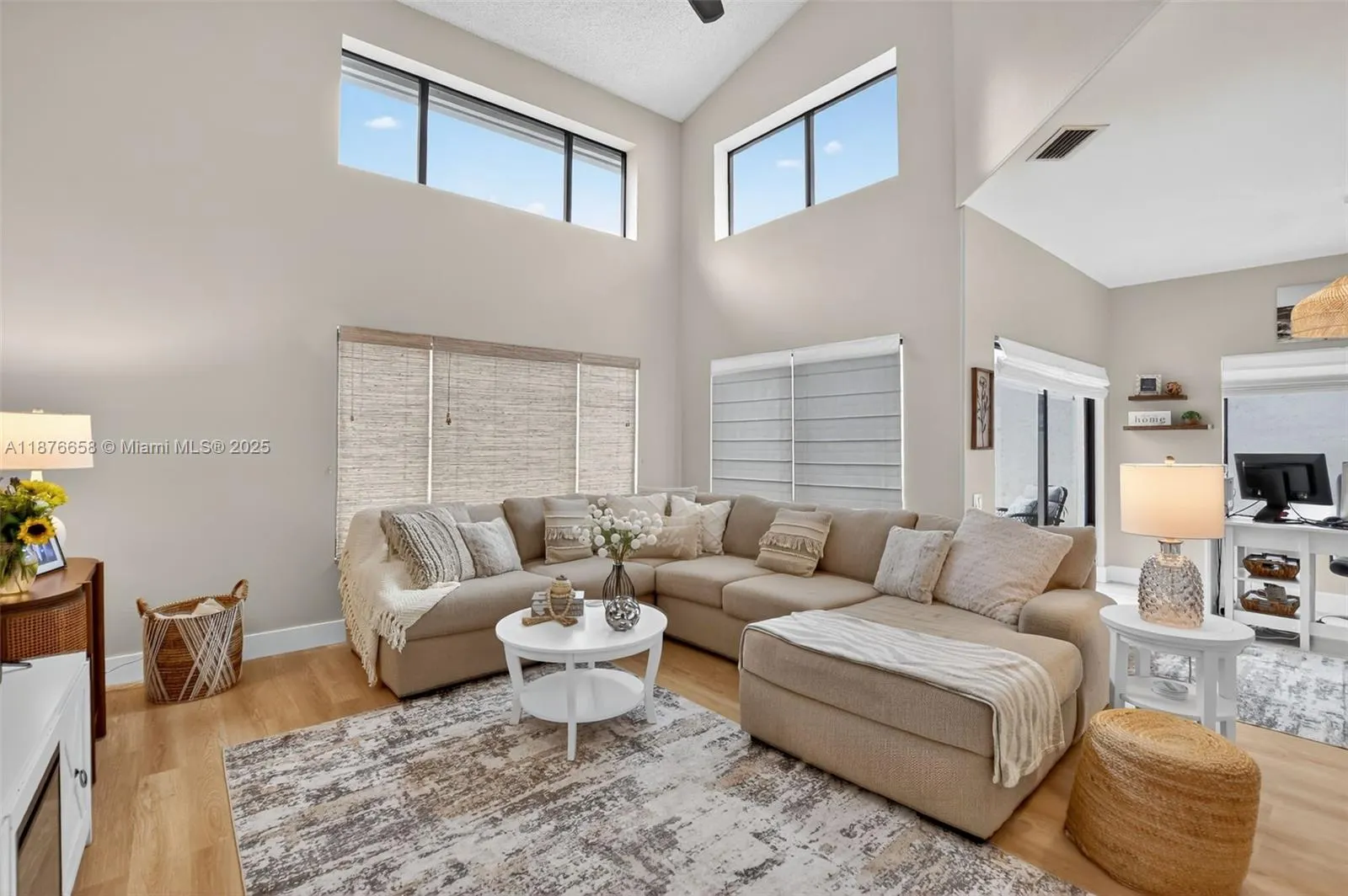 21707 Cromwell Cir
