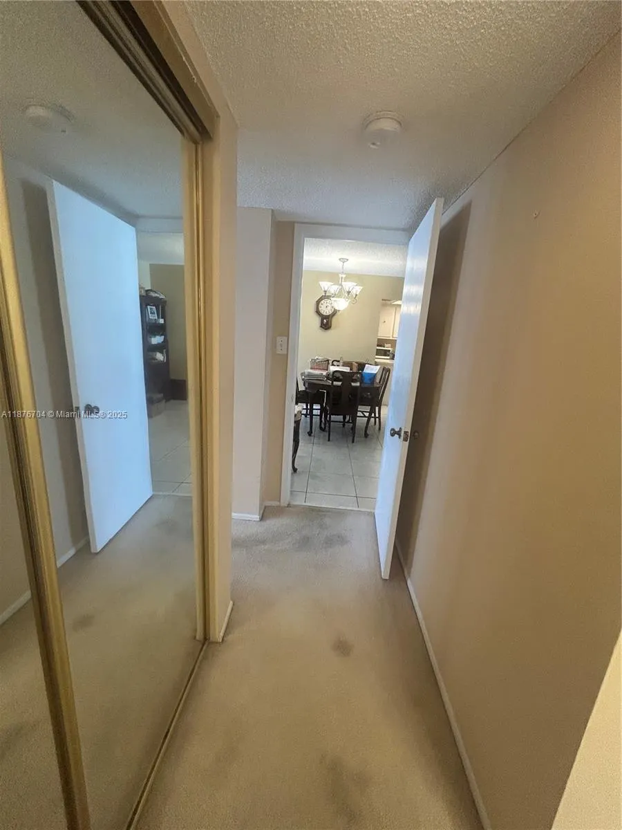 18081 Biscayne Blvd, #1502-4