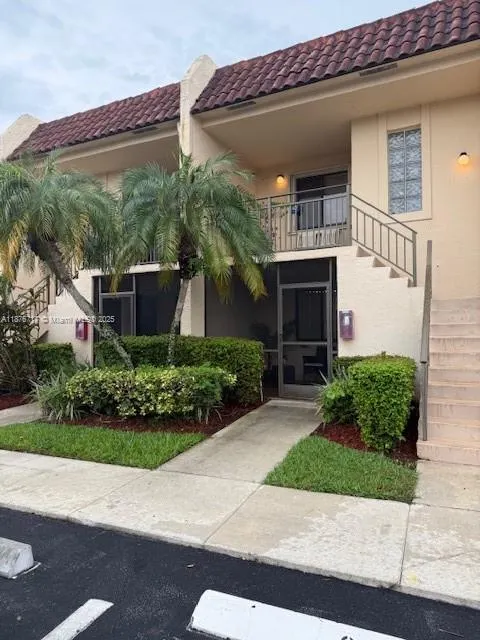 16411 Blatt Blvd, #105