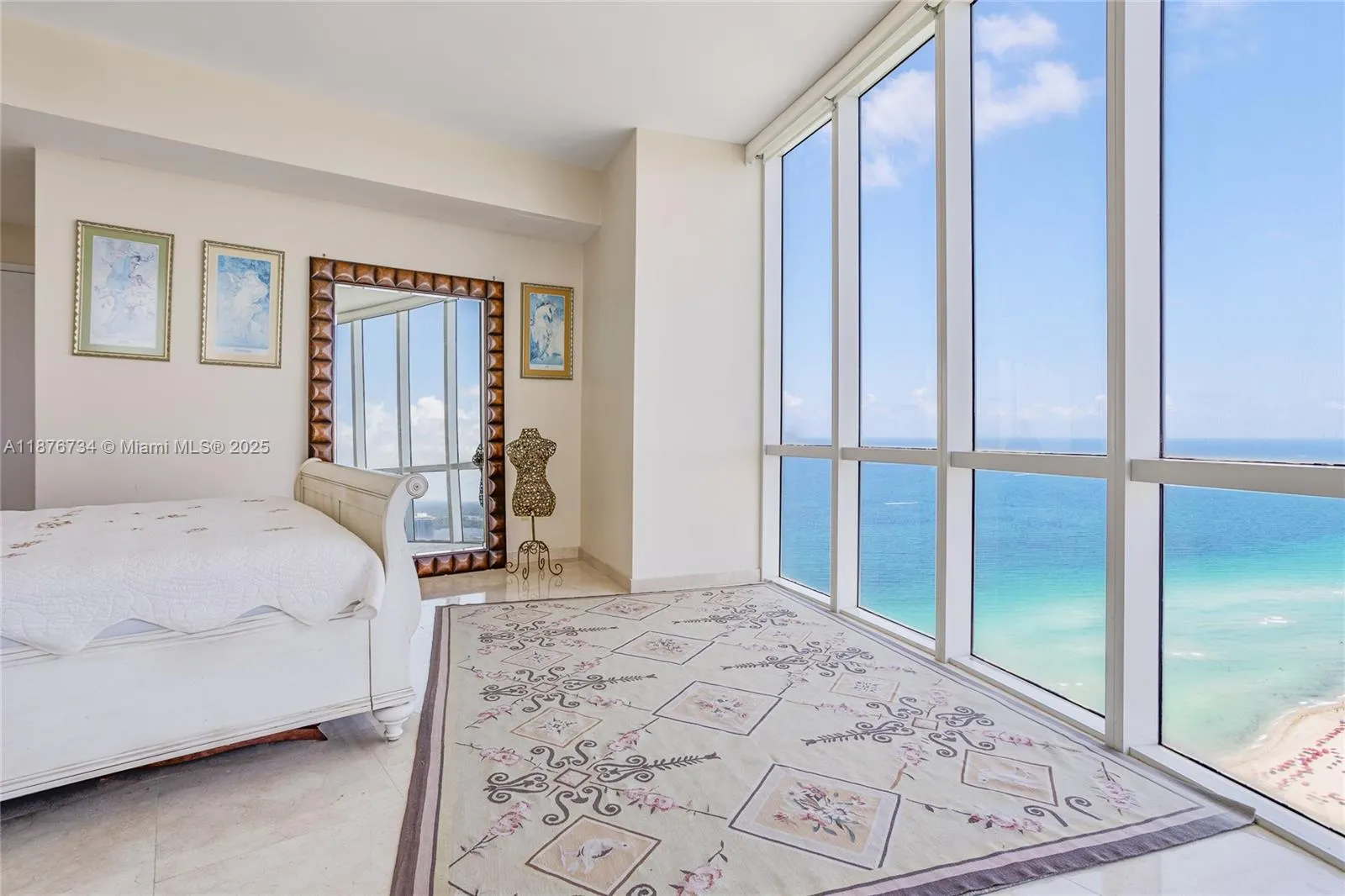 18101 Collins Ave, #5401