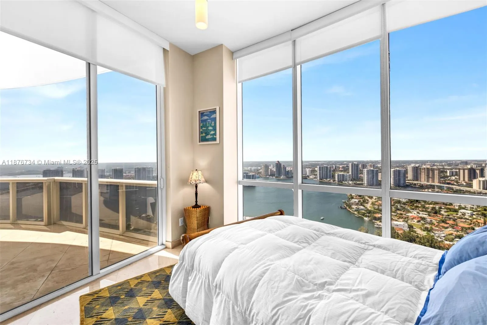 18101 Collins Ave, #5401