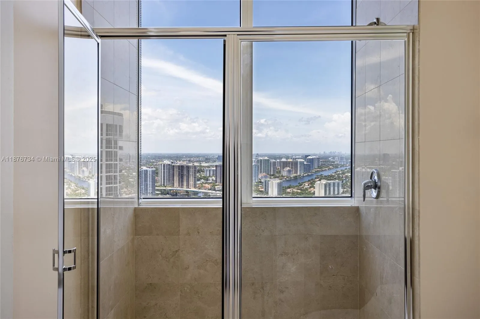 18101 Collins Ave, #5401