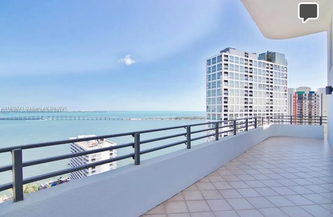 151 SE 15th Rd, #2703