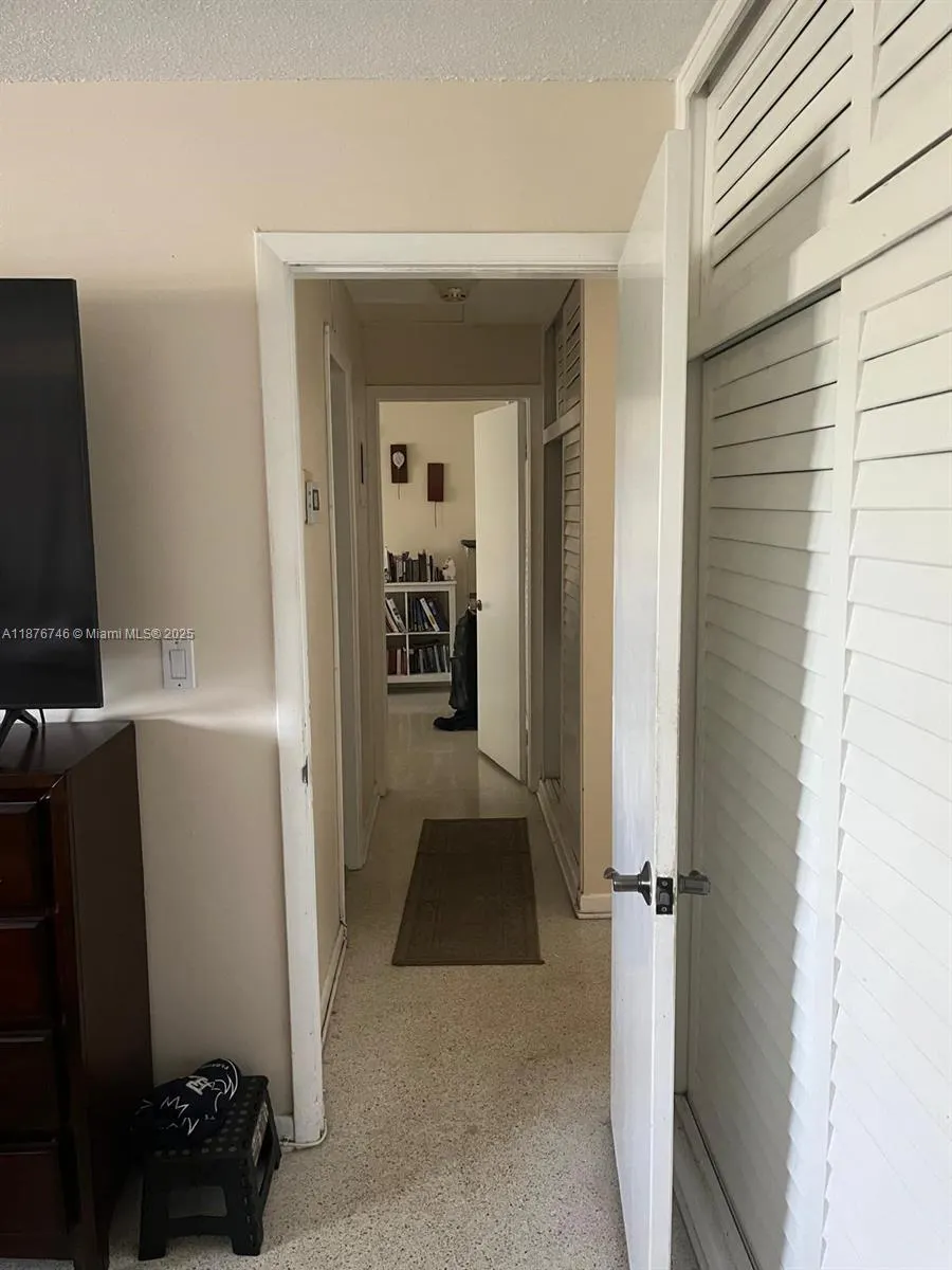 322 N Federal Hwy, #233